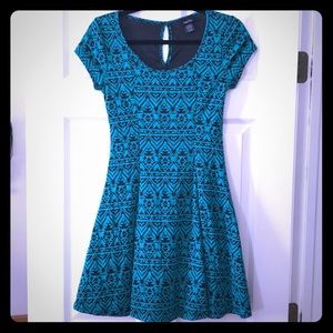 Rue 21 Short Sleeve Skater Dress Size Medium M